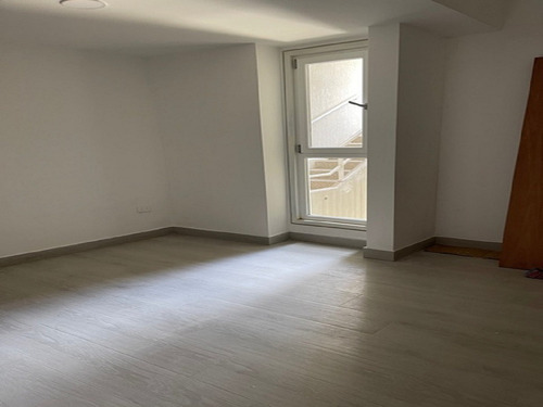Lomas De Las Mercedes Vendo Apartamento Pent House Zona Tranquila