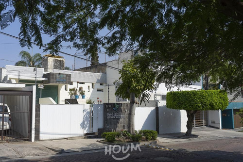 Imagen 2 de 30 de Casa En Lagos Del Country, Zapopan Con 3 Recámaras, 300 M², Id: 47537