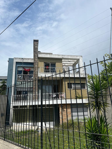 Dos Inmuebles En Un Solo Padron Con Frente A Dos Calle- Ideal Inversionistas