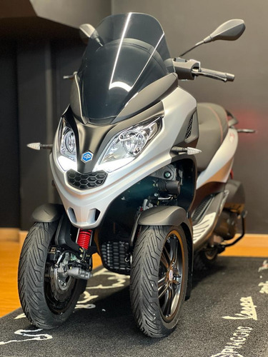 Piaggio Mp3 300 Modelo 2024