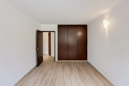 Apartamento En Arriendo/venta En Los Rosales. Cod A7442