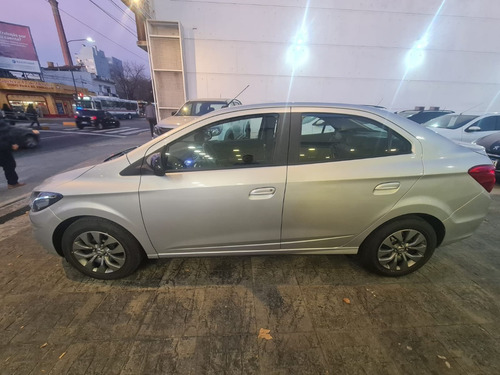 Imagen 19 de 21 de Nuevo Chevrolet Onix Joy Plus Prisma Black 0km 2023 Smt6