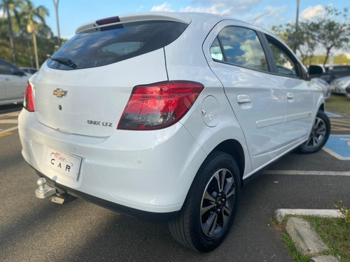 Imagem 2 de 15 de Chevrolet Onix 1.4 Mpfi Ltz 8v