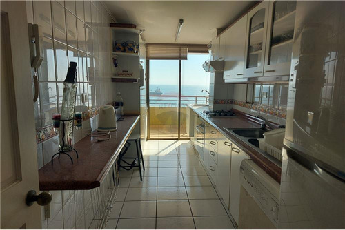 Departamento En Av. Brasil Con Vista Al Mar