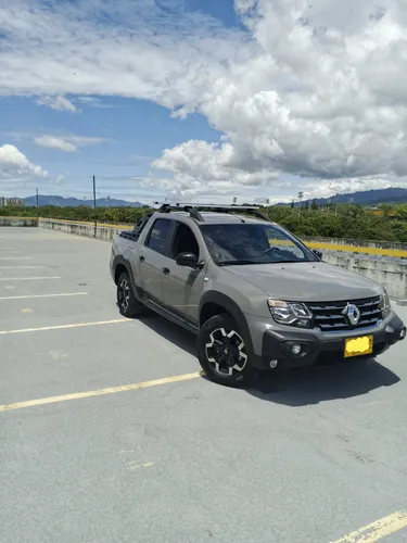 Renault Duster Oroch 1.3 Intens 4X4 Outsider