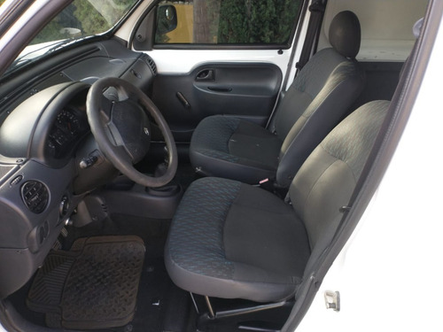 Imagen 7 de 12 de Renault Kangoo 1.6 Aa Mt 2015