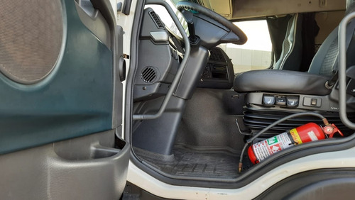 Imagem 11 de 12 de Cavalo 6x2 Teto Alto Completo Automatico Volvo Fm370 Trucado