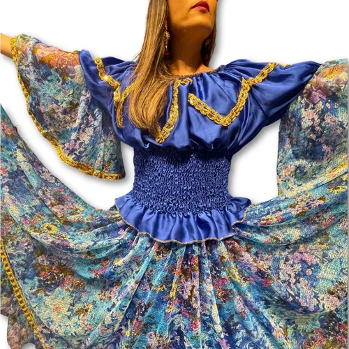 Roupas ciganas femininas 2025