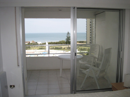 Imagen 11 de 28 de Excelente Departamento 3 Ambientes - Piso 4 Vista Al Mar Punta Del Este - Lincoln Center - 18 Mansa -.enero