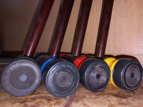 Cuatro Palos Crocket Croquet En Madera (Usado)