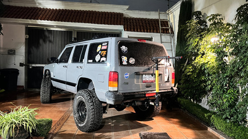 Jeep Cherokee Xj , 4x4, Aut. 1998