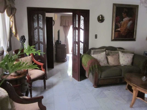 Imagen 2 de 14 de Venta Casa Urbanización Arroyo Hondo 111 Distrito Nacional S
