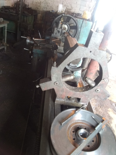 Imagen 5 de 6 de Se Vende Torno Industrial Masrca Tarnow De 2mts Entre Punto