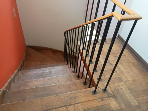 Casa En Venta De 4 Dorm. En Las Condes