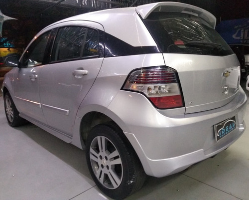 Gm Agile Ltz Prata 1.4/8v - 2013/2013