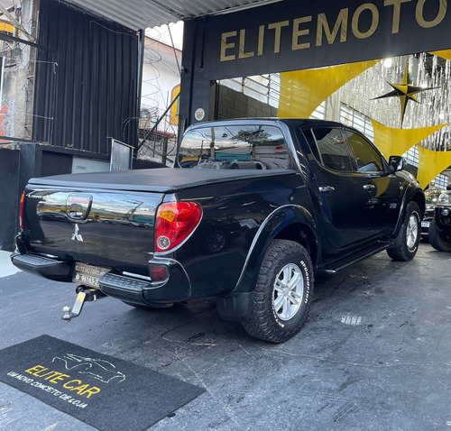 Mitsubishi L200 3.2 Triton Hpe Cab. Dupla 4x4 Aut. 4p