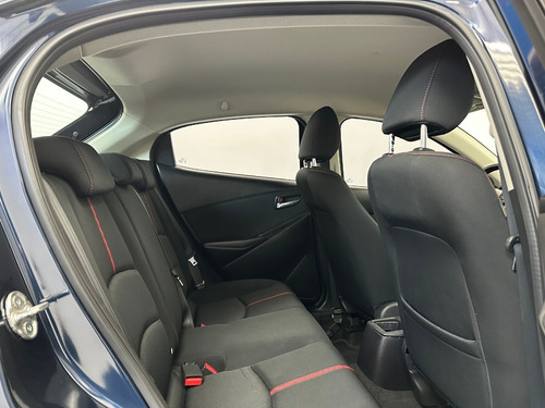 Imagen 16 de 23 de Mazda 2 Hatchback 2017