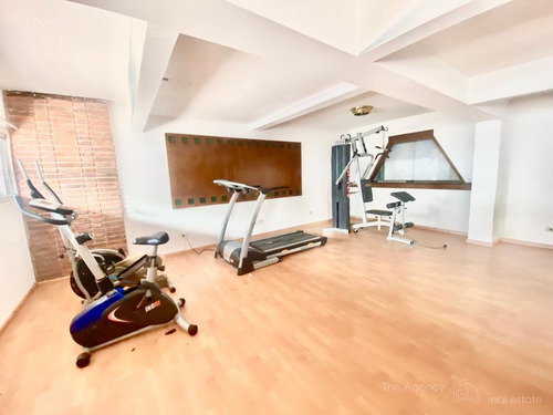 Venta Hotel En Península - Vista Al Mar - Cerca Del Puerto - Punta Del Este