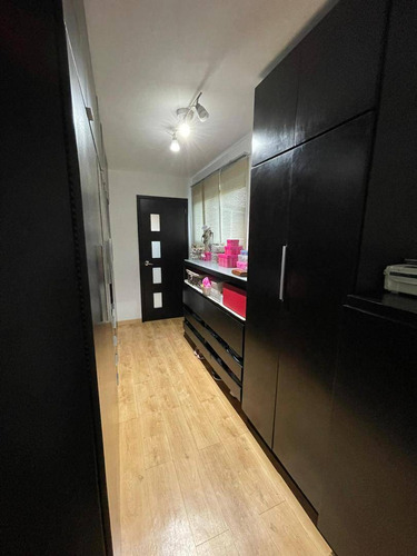 * Josefina Toledo: Hermosa Casa En Venta En El Parral, 495m², Cocina Concepto Abierto, Maletero, Bello Jardín Con Parrillera, Terraza, Fachada En Mármol, Planta 100%, Filtro Ósmosis Inversa, 268730