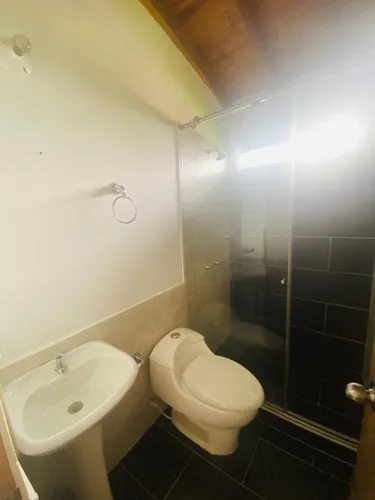 Se Arrienda Casa En Calarca Incluye Servicios