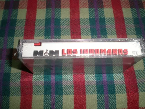 Los Inhumanos / 30 Hombres Solos Casete Nuevo Sellado (9)