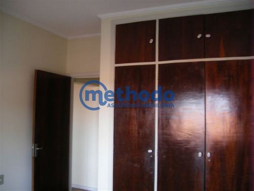 Apartamento Em Excelente Localização Ao Lado Do Centro De Convivência, Sendo Ampla Sala Para Estar E Jantar, Banheiro Social, 2 Dormitórios, Sendo Um - Ap00215 - 68379113