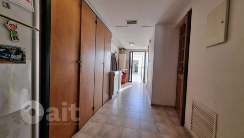 Imagen 23 de 30 de Venta Casa En Villa Belgrano, 4 Dormitorios Y 5 Baños Con Gran Parque!!
