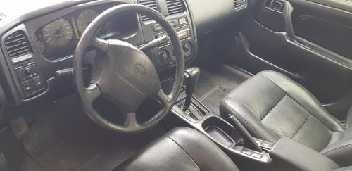 Nissan Primera 1998 2.0 Gxe 4p