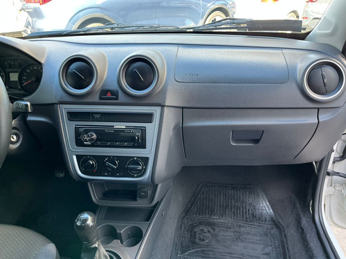 Volkswagen Saveiro 1.6 Robust SC/Motor Tm
