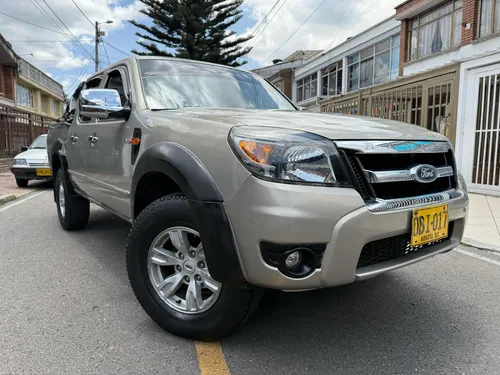 Ford Ranger 2.5 Diesel 4x4 XTL