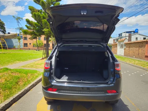 Jeep Compass 2.4 Sport 4x2