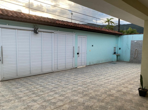 Imagem 3 de 14 de V228 Casa 3-dorms,c/ Piscina 250mts P/ Mar