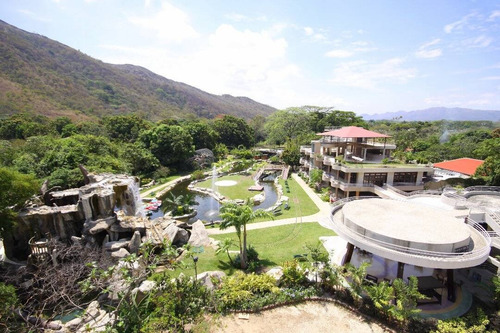 208412 Am* Venta De Complejo Recreacional En San Diego Isla La Cumaca