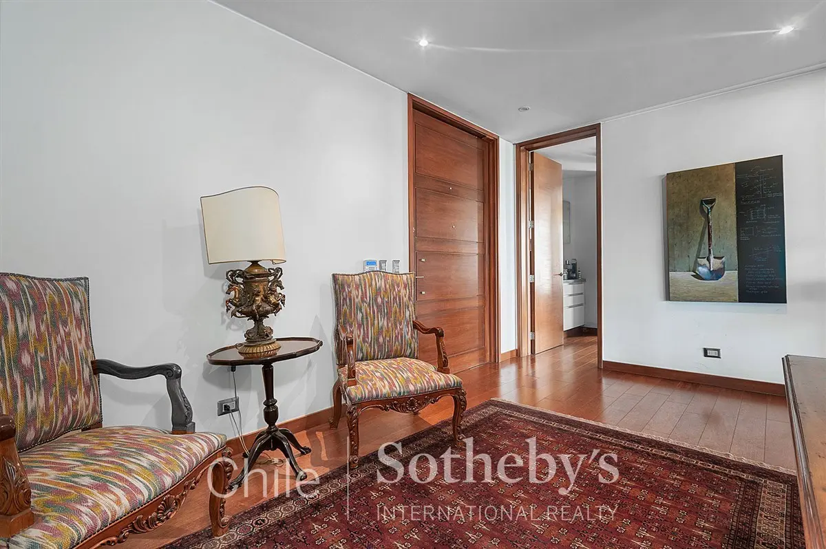 Imagen 2 de 30 de Departamento En Venta De 5 Dorm. En Las Condes