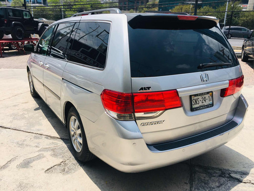 Honda Odyssey 3.5 Lx Minivan At