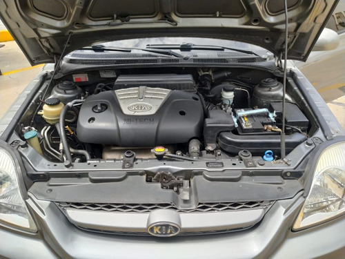 Imagen 12 de 13 de Kia Rio Stylus