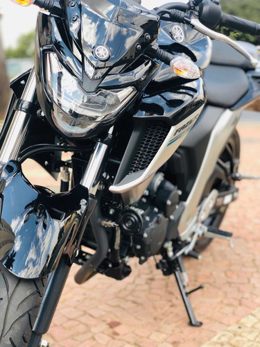 Imagem 1 de 8 de Yamaha Fazer 250 C