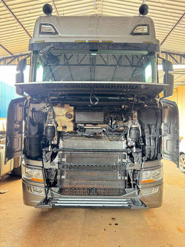 Scania R500 2020 6x4 Teto Alto