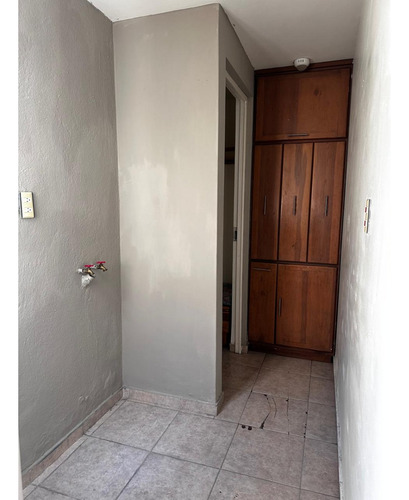 Casa En Renta En Metepec A 1 Cuadra De Av Comonfort Y Tollocan A 5 Min Town Square, En Privada