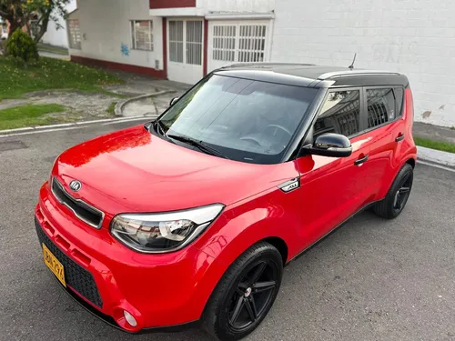 Kia Soul Rise. Automatica. Mod 2015