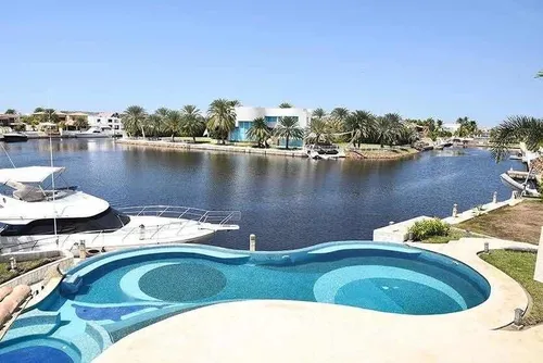 Villa En Alquiler Vacacional