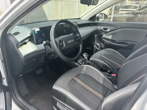 Kia K3 Cross Zenith Mod 2026 Hoy Soat Gratis