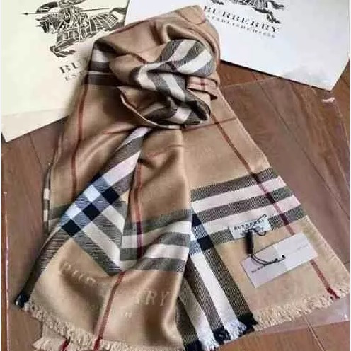 pashmina burberry