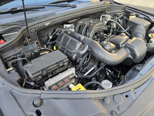 Jeep Grand Cherokee Laredo V6 Lujo 4x2 At