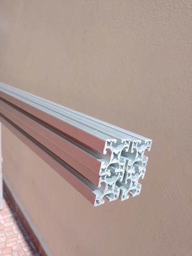 Ranurado De Aluminio De 40x40 Mm