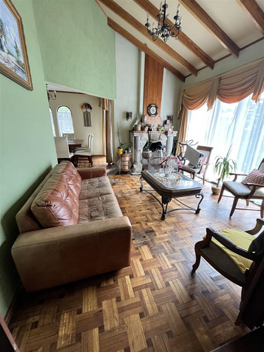Casa En Venta De 4 Dorm. En Coquimbo