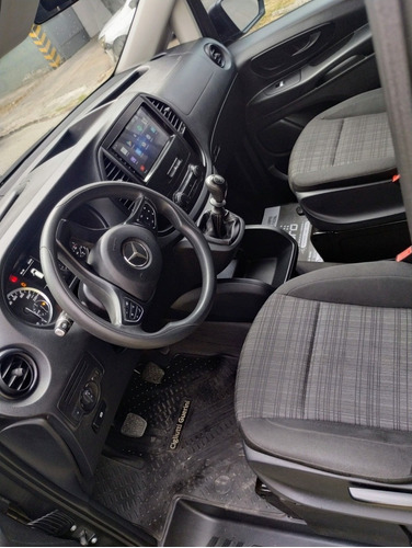 Imagen 12 de 20 de Mercedes-benz Vito 2018 1.6 111 Cdi Furgon Mixto Aa 114cv