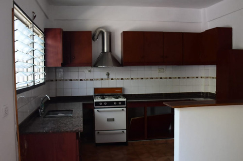 Imagen 18 de 20 de Casa En Venta En Grand Bourg