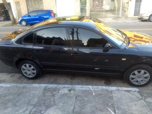 Volkswagen Passat 1.8 Aspirado