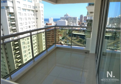 Increíble Apartamento Excelente Vista Al Mar. Torre Imperiale.